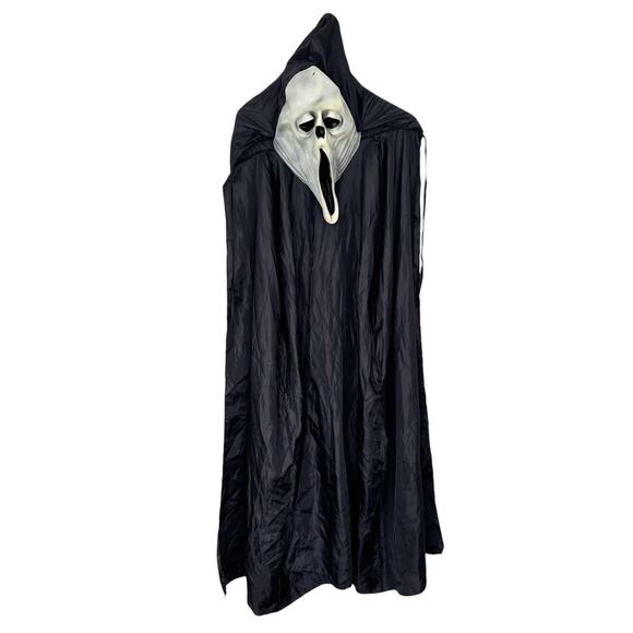 Scream Halloween Mask Cape Costume - Picture 5 of 5